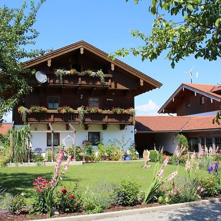 Ferienwohnung Bei Mutti Rottau Екстер'єр фото