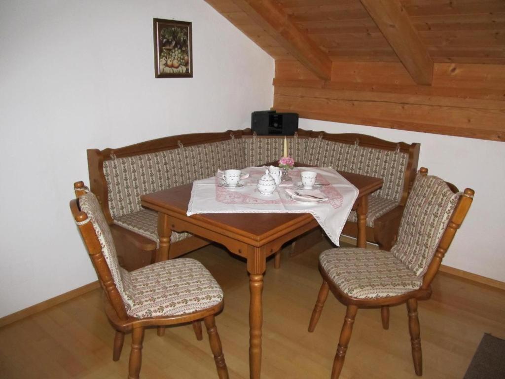 Ferienwohnung Bei Mutti Rottau Екстер'єр фото